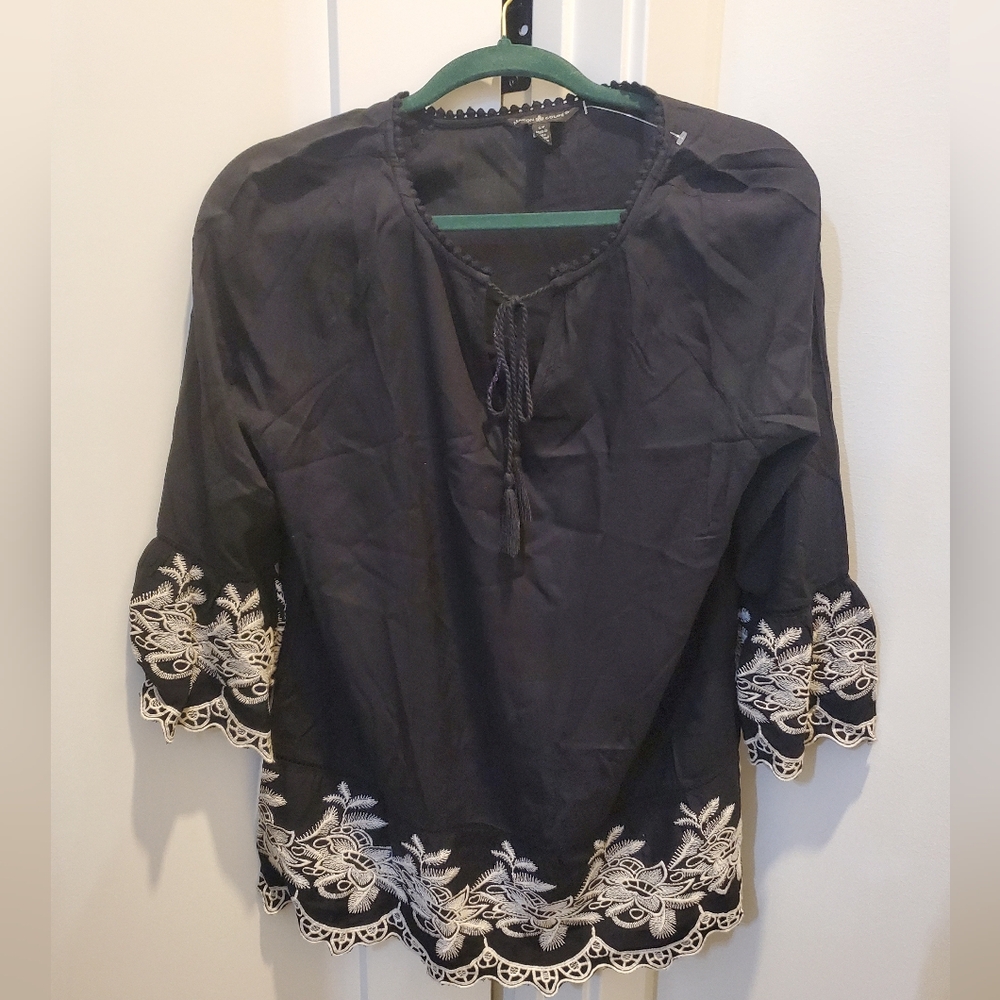 Maison Coupe- Black & White Embroidered Women's Tunic Top ,Tag Small Ptp 20